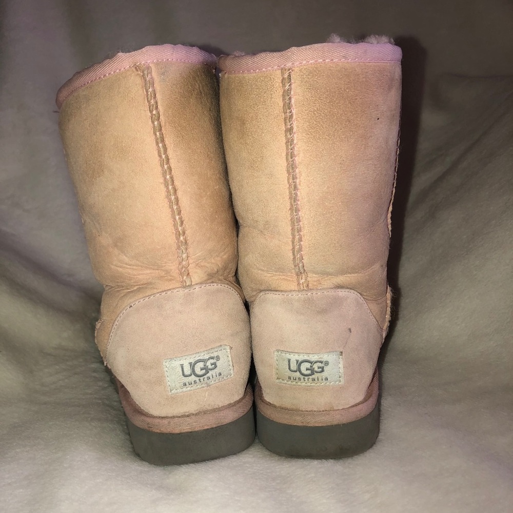 UGG Boots - Picture 4 of 4
